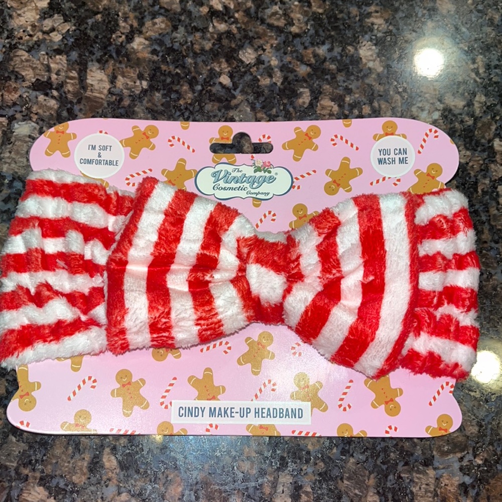 Holiday Sleep Mask and Cosmetic Headband - Picture 4 of 6